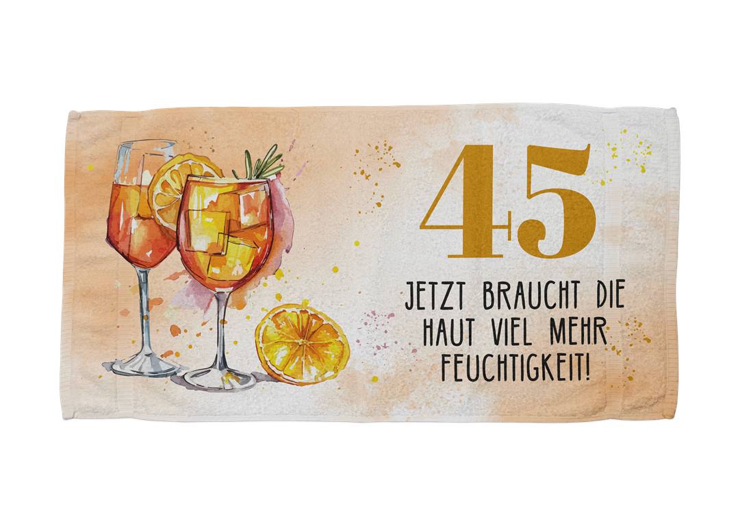 Jetzt braucht die Haut viel mehr Feuchtigkeit! - (Zahl - runder Geburtstag) - Handtuch & Strandtuch