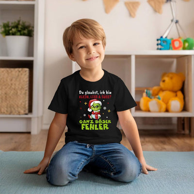 T-Shirt Kinder - Baby Grinch - Du glaubst, ich bin klein, lieb & süss? Ganz böser Fehler