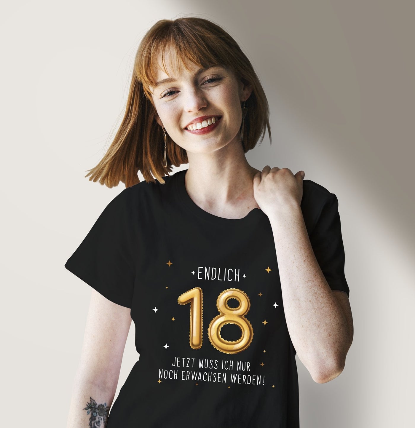 Endlich 18 - erwachsen werden T-Shirt zum 18. Geburtstag